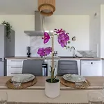 A Paris - Jo 2024 - Haddock 01 Apartmán *